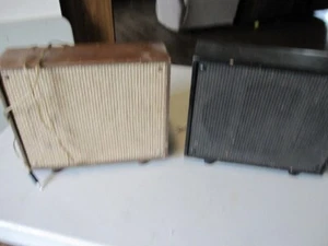 SPEAKERS WOOD, NON WORKING NICE BOX FOR REPAIR, CB RADIO SPEAKERS,VINTAGE - Picture 1 of 8