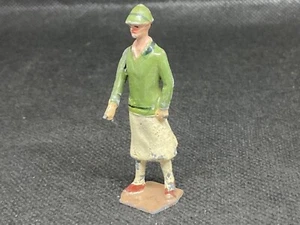 Junges Mädchen Walking By Britains #559 (N yel 10) siehe Hinweise, ohne Tasche - Bild 1 von 7