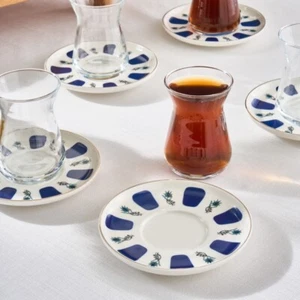 İznik 6-Piece Turkish Tea Glass Set with Saucers – Traditional Ottoman Style - Picture 1 of 6
