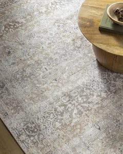 x Our PNW Home Rainier Updated Traditional Washable Area Rug, 2'7" x 12', Sage - Bild 1 von 9