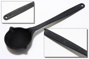 Cast Iron Ladle The Cleveland Malleable Corp #4 Double Pour Spout Vintage 15" - Picture 1 of 7