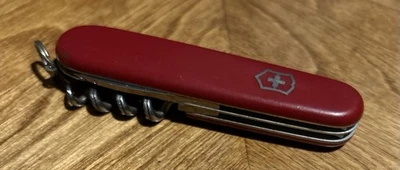 Navaja de bolsillo plegable Swiss Army 6 herramientas Suisse Victorinox Suiza de colección Foto 1 de 4