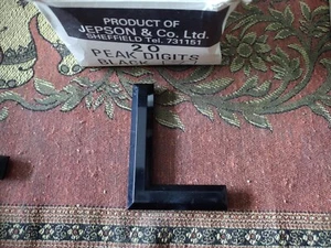 NUMBER PLATE LETTER L - BLACK BEVEL RAISED PLASTIC GENUINE JEPSON - CLASSIC CAR - Picture 1 of 1