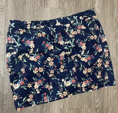 Falda corta ST JOHN'S BAY floral sobre azul marino talla 12 OFERTA 4 CARIDAD ❤️blt7m92 Foto 1 de 4