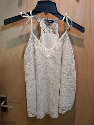 New Look Cream Lace Sleeveless Blouse Top BNWOT Size Uk10 - Image 1 of 4