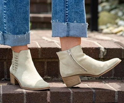 Paul Green Vienna Chelsea Ankle Boots Beige Soft Suede US 9 UK 6.5 - $520 - Image 1 of 4