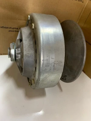 RUPP Magnum 800 11R Salsury Clutch #17925 NOS Vintage 30mm Tapered Bore - Image 1 of 4