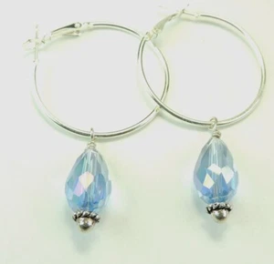 Creolen Ohrringe blau Kristall Briolettes Handarbeit Chic Schmuck - Bild 1 von 1
