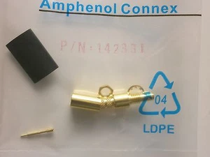 Amphenol 142331 Buchse Schott SMB Crimp Stecker für RG58 / LMR195 Koaxialkabel - Bild 1 von 2