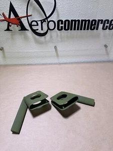 Cessna 120 140 R&L Main Landing Gear Steps 0441112 0441112-1 (3711) - Picture 1 of 15
