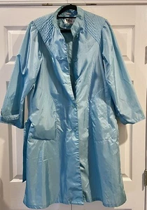 Vintage The Totes Trench Coat 100% Nylon Women Size 10P Shiny Aqua Color - Picture 1 of 4