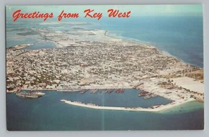 Postal cromada vista aérea Key West Florida FL años 60 - Imagen 1 de 2