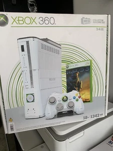 2023 MEGA Microsoft Xbox 360 Collector Building Set 1342 Pieces Halo 3 SEALED - Picture 1 of 2