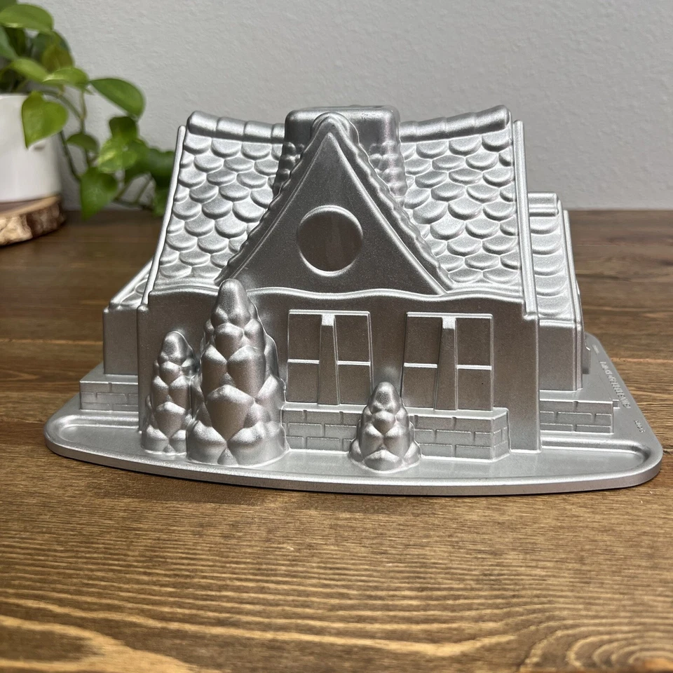 Nordic Ware Gingerbread House Christmas Cottage Cake Mold Bundt Pan 9 Cups 2.1L - Image 1 of 4