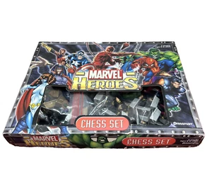 RARE Marvel Heroes Chess Set Pressman 2003 COMPLETE Set with Board Pre-owned - Picture 1 of 17