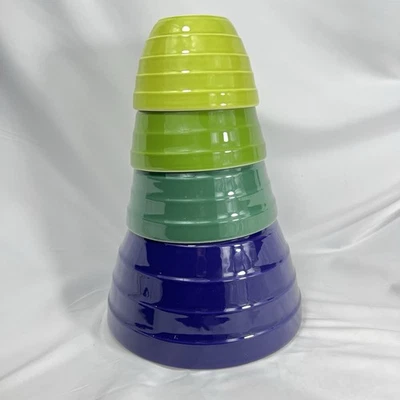 Juego de 4 cuencos mezcladores de caja y barril hechos en Portugal Foto 1 de 4