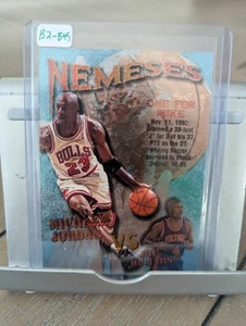 1995-96 Topps Stadium Club - Nemes #N10 Michael Jordan, Joe Dumars - Bild 1 von 2
