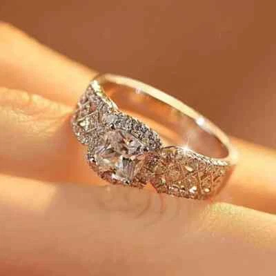 1,00 CT. ANELLO SOLITARIO MOD. CHOPARD ORO BIANCO 18 KT TIT 750 CON BRILLANTE - Bild 1 von 4