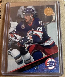 1993-94 Leaf - Teemu Selanne #13 - Picture 1 of 6