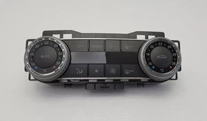 PANEL INTERRUPTOR DE CONTROL DE AIRE ACONDICIONADO Y CALEFACCIÓN MERCEDES CLASE C 08-14 W204 2048305790 - Imagen 1 de 5