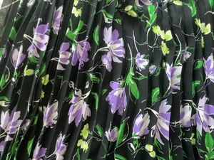 Cotton Traders Women’s Pleated Midi Floral Skirt Lined Size Uk 14/16 - Picture 1 of 3