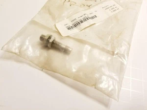 Omron E2E-X2D1-M3G Proximity Switch/ Volts:12-24VDC - Picture 1 of 2
