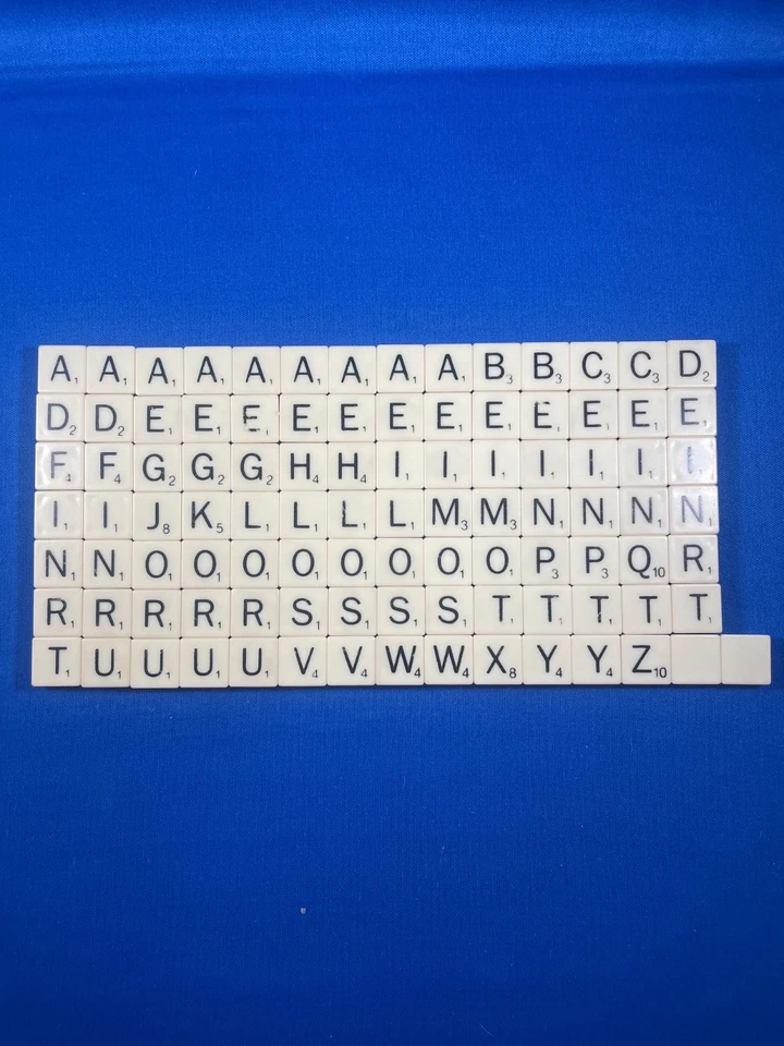 Azulejos de plástico SCRABBLE marfim letras pretas para substituição, alfabetos artesanais brincar - Imagem 1 de 1