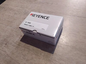 KEYENCE IL-300 INTELLIGENT-L LASER SENSOR [NEW] - Picture 1 of 7
