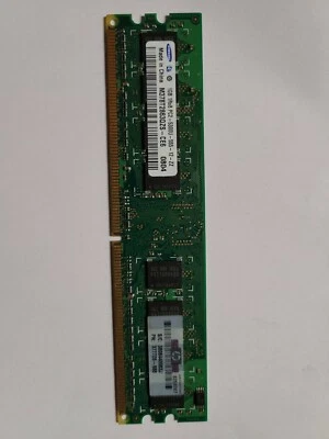 Memoria RAM Samsung 1GB 1Rx8 PC2-5300U-555-12-ZZ - Imagen 1 de 3