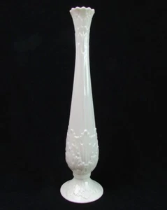 Lenox Woodland Collection Akanthusblatt Knospe Vase 10,75" Elfenbein Weiß Hergestellt in den USA - Bild 1 von 4