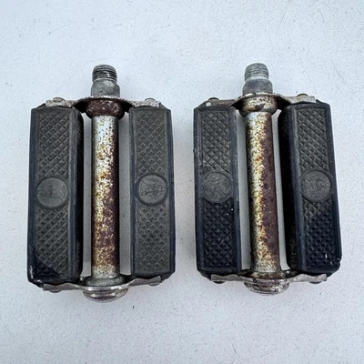 Pedales de bicicleta deportivos Raleigh de colección bloque de goma 9/16" plataforma Sir Walter A59 Foto 1 de 4