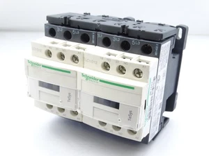 SCHNEIDER ELECTRIC LC2D12G7 CONTACTOR - Picture 1 of 3