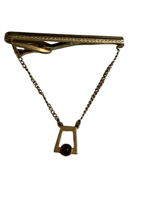 Hickok Vintage Signed Men's Tie Clip with Chain Gold Tone Red Stone Made in USA - Image 1 of 4