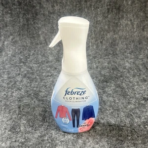 Febreze Clothing Refresher Fabric Odor Eliminator Crisp Clean Spray 15 Fl oz - Picture 1 of 9