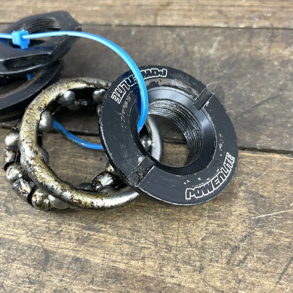 Juego de rodamientos de herrajes para pedalier BMX Powerlite vintage años 90 GT Foto 1 de 4