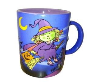 Taza de café Avon Spooky Treats Halloween bruja murciélago araña gato negro casa embrujada - Imagen 1 de 8