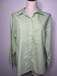Chico's No-Iron Roll Tab Sleeve Button-Down Shirt L Blouse Top Green Chico's 2 - Picture 1 of 16