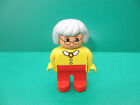 Lego Duplo Figur Frau Oma Großmutter Haare grau rote Hose (131223Z)