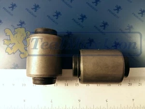 2 Articulations Elastiques Bras AR Triangle AV Peugeot 504 cc ->M1975 504 sauf c - Picture 1 of 3