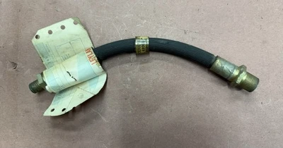 NOS Lockheed P/N 49301 Triumph TR2 TR3 Brake Hose P/N 108241 (Open Package) Foto 1 de 4