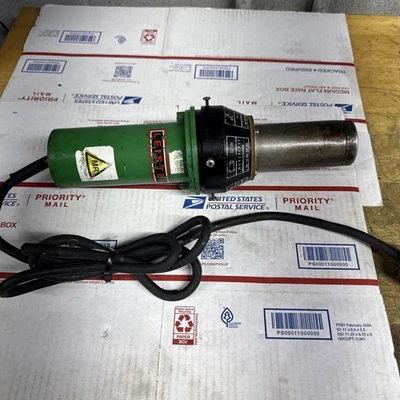 LEISTER TYP ELECTRON PLASTIC WELDER HOT AIR HEAT GUN 230V 2300 W 10A - Image 1 of 4