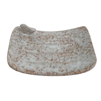 Jabonera de gres con acento de pájaro y textura moteada Foto 1 de 4