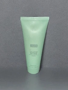 Versed Gesamtpaket Körperlotion LSF 30 Sonnencreme 6oz Traubenkern Cupuaçu - Bild 1 von 3