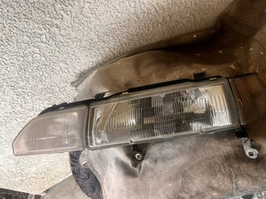 Acura Integra 90-93 Combo Lamp Assembly - Preowned Used - Picture 1 of 15