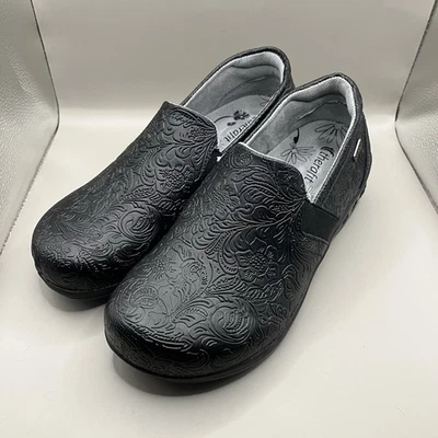 Therafit Annie Slip Resistant Leather Nursing Clogs Black Embossed Women’s 10.5 - image 1 of 4