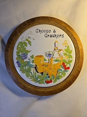 Bandeja de platos galletas de queso de madera vintage ~ con patas ~ muy buen estado Foto 1 de 3