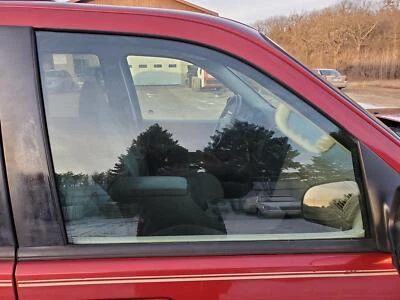 Стекло передней правосторонней двери (передняя сторона) (оттенок AS2) (только стекло) 2002-2010 Ford Explorer - Изображение 1 из 4