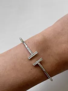 18ct White Gold & Diamond Bangle - Picture 1 of 8
