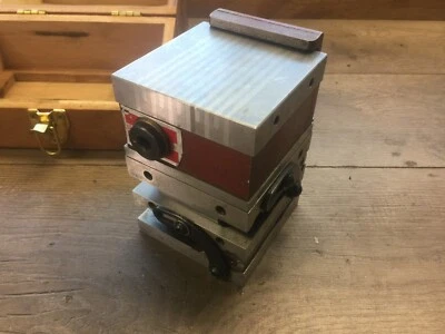 SUBURBAN 工具永久磁复合正弦板 4 X 4 - MC 44 FPS0 — 第 1/4 张图片