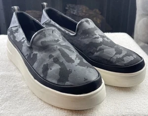 Baretraps Nevin Camo Platform Slip On Loafers Sneaker Black Womens 7.5 M - Picture 1 of 10